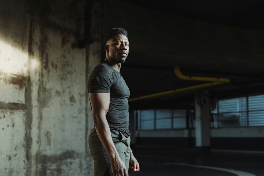 Premium gym clothes for men and women including leggings, tank tops, fitness shirts and activewear.