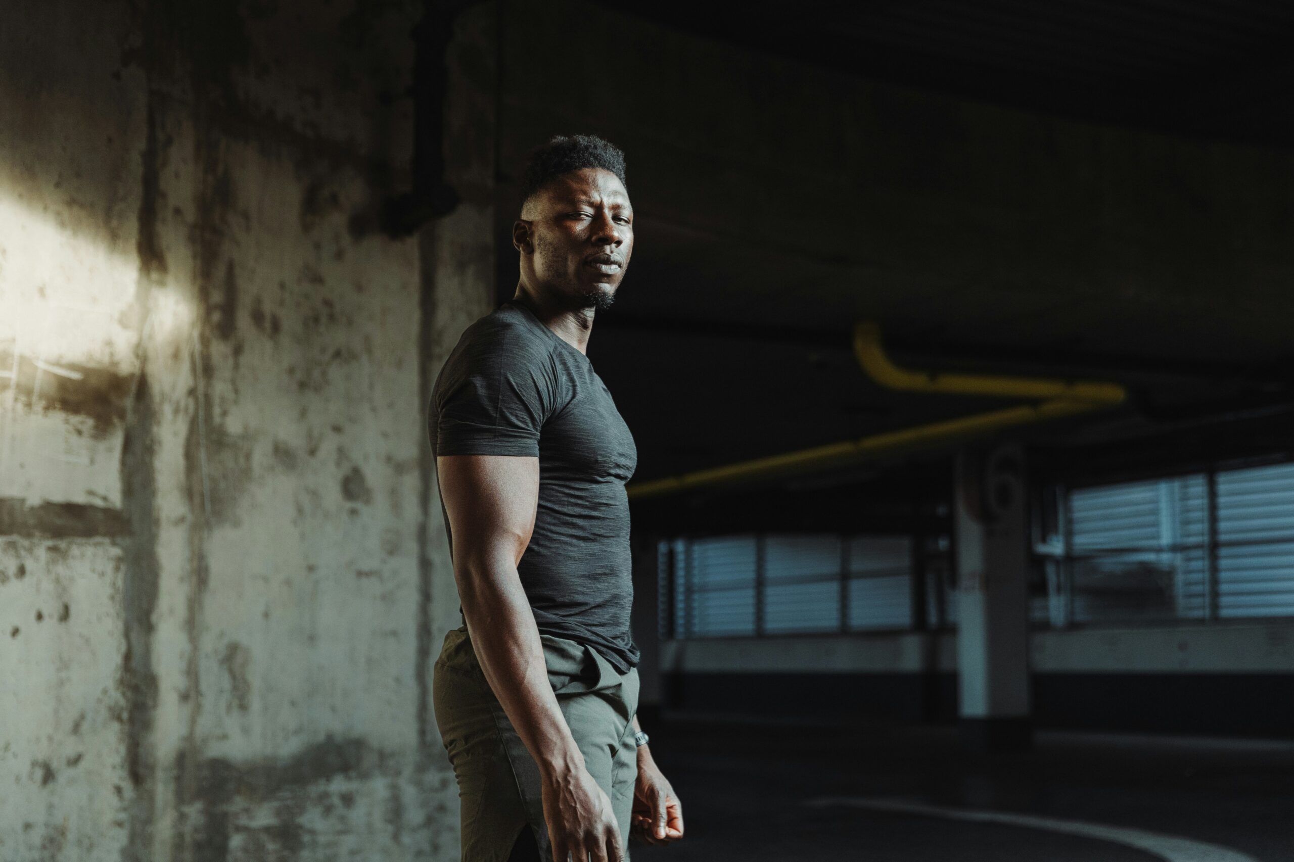 Premium gym clothes for men and women including leggings, tank tops, fitness shirts and activewear.